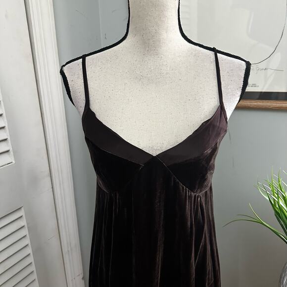 GAP Womens Dress 6 Brown Velvet Babydoll Mini V-Neck Whimsigoth Fairy Grunge - Picture 2 of 15